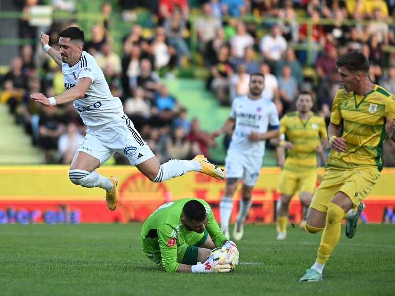 FC Botoşani rămâne în Superliga, după victoria la limită din barajul cu CS Mioveni
