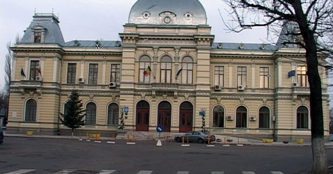 Primăria municipiului Râmniuc Sărat  FOTO: Arhivă