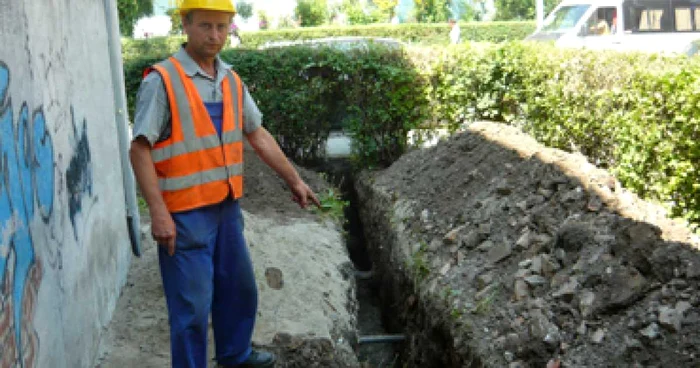 Suceava: Cimitir armenesc vechi de patru secole în centrul Sucevei (GALERIE FOTO)