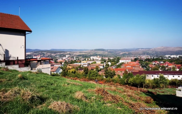 Zona unde sunt oferite parcelele. Foto: Daniel Guţă. ADEVĂRUL.