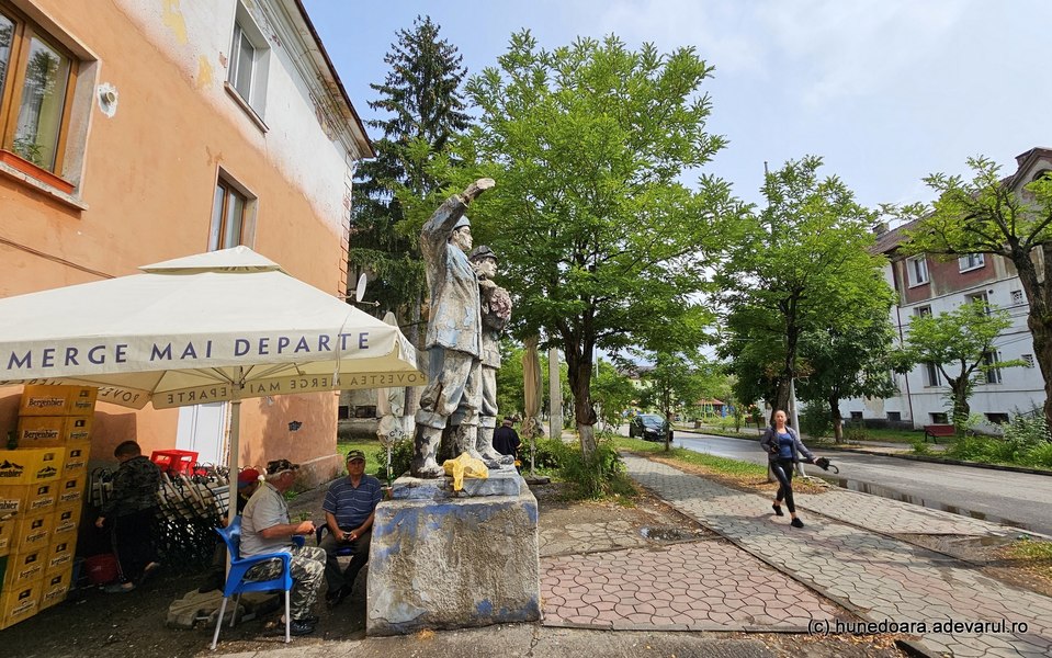 Orașul minier condamnat să trăiască din turism. Colțul de Rai unde oamenii încă plâng după cărbune VIDEO
