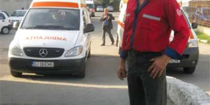 Ambulanţierii gorjeni  ar fi vrut să protesteze