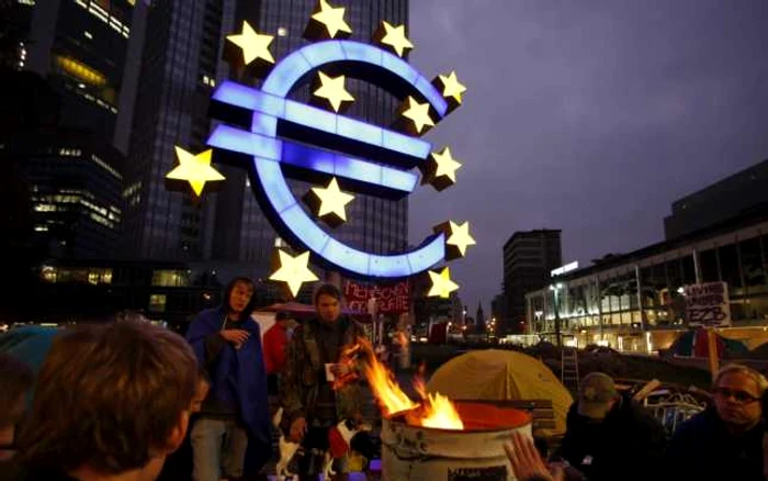 România va participa la Uniunea Bancară, dar până la adoptarea la zona euro Guvernatorul BNR nu va avea drept de vot