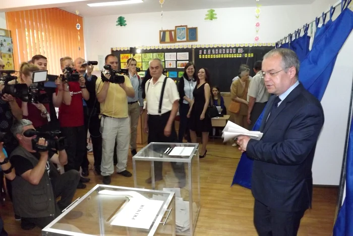 Emil Boc, fost prim-ministru, speră să rămână edil al ClujuluiFoto: Remus Florescu