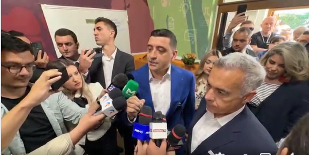George Simion și Călin Georgescu, împreună la vot. „Am votat împotriva abuzurilor și sărăciei, împotriva celor care ne desconsideră pe toți”