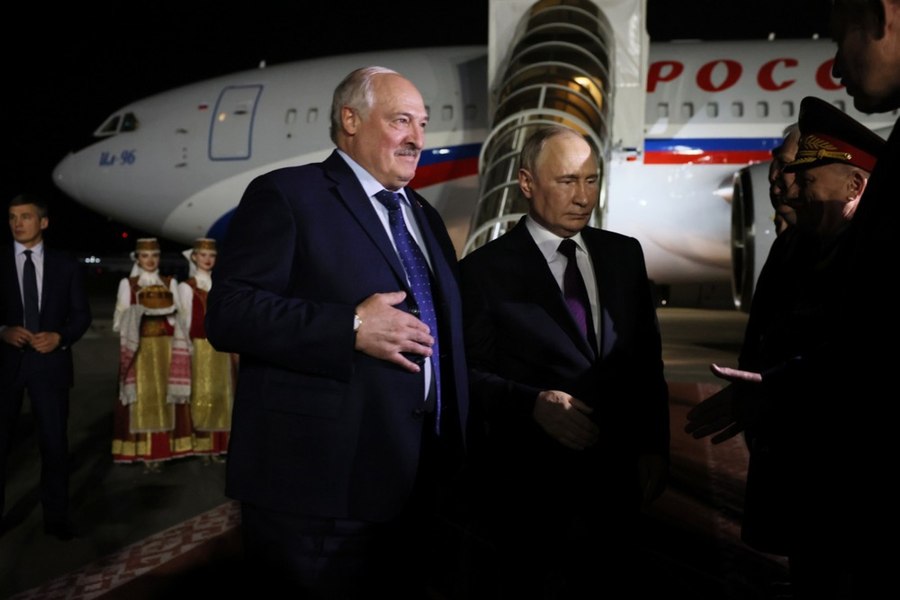 Putin, în vizită în Belarus după ce Rusia a lansat exerciții militare privind utilizarea armelor nucleare tactice