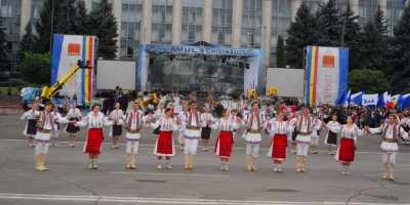 În Piaţa Marii Adunări Naţionale va fi mare veselie