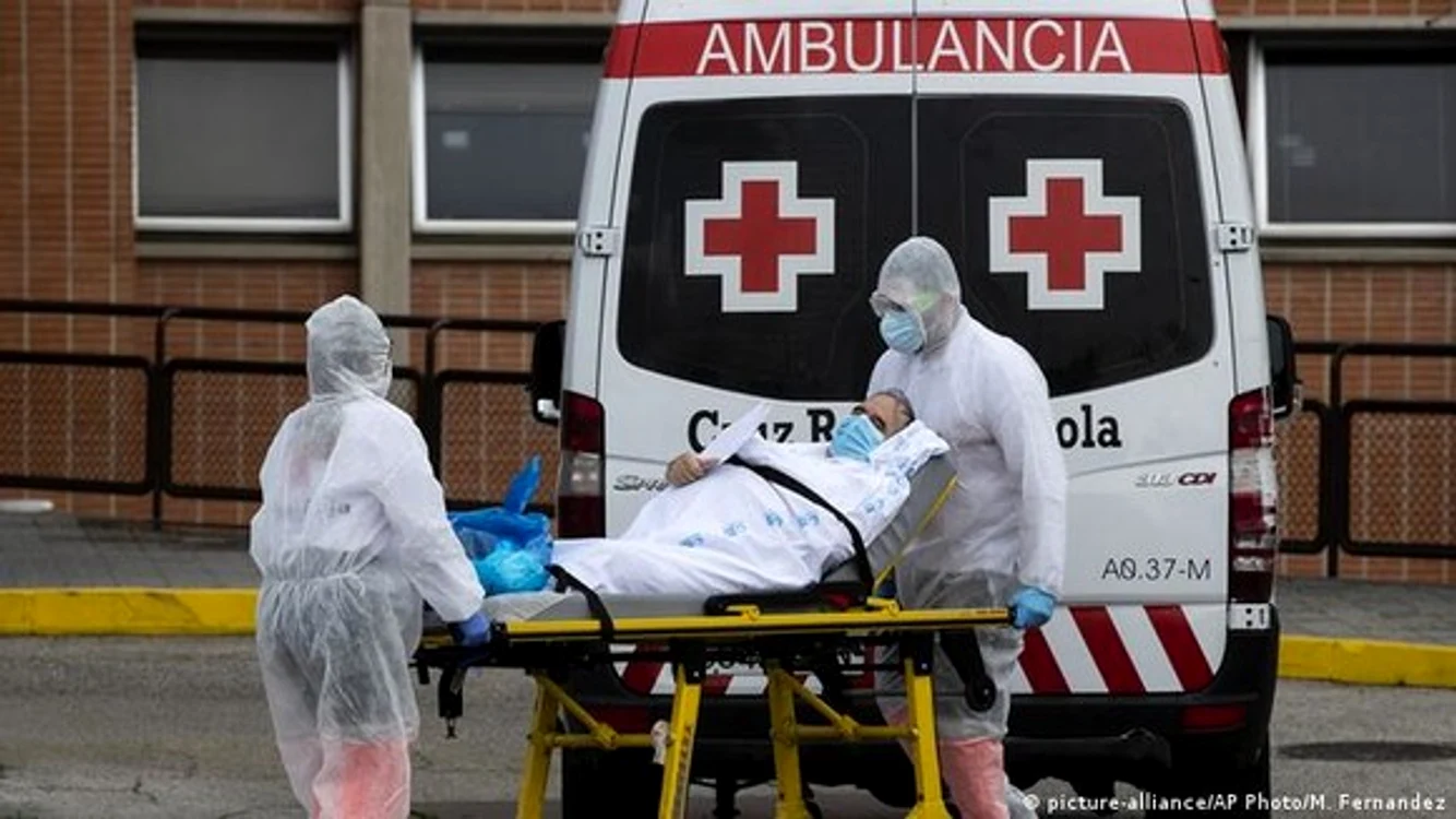 
    Românii sunt acuzați că au contribuit decisiv la transformarea regiunii Castellon într-un focar Covid, cu o rată de infectare de trei ori peste media din SpaniaFoto: captură dw.com  