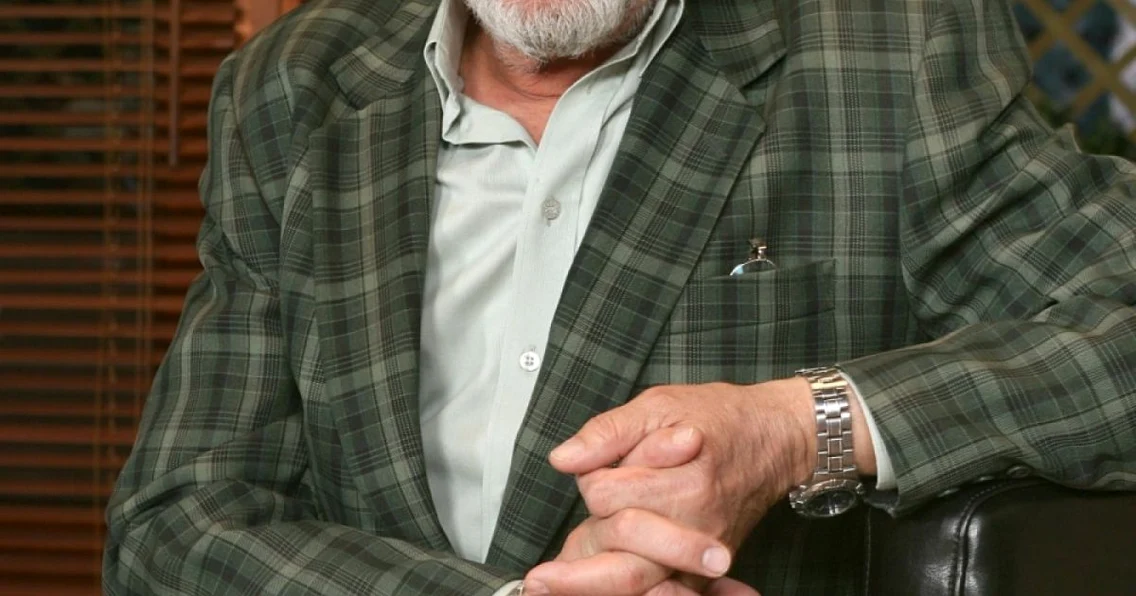 sebastaian papaiani
