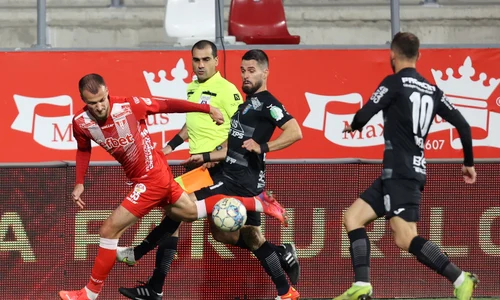 uta arad chindia targoviste liga 1 casa pariurilor 01 11 2021 jpeg