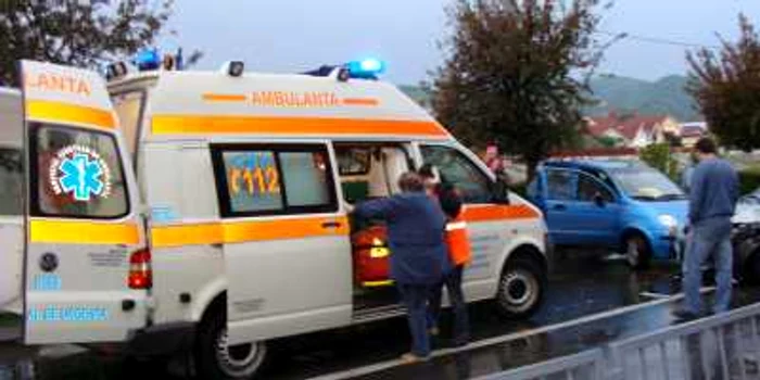 Accident pe DN 71: Doi morţi carbonizaţi şi patru răniţi