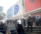 Scene violente între protestatari si poliţişti dupa ce a fost atacat sediul unui partid din Albania. FOTO EPA-EFE