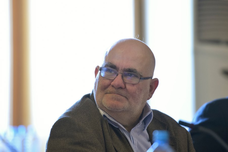 Dosarul Alfred Bulai. Percheziții la SNSPA în cazul profesorului acuzat de hărțuire sexuală la adresa studentelor