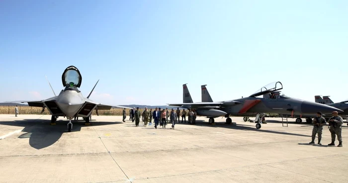 Cu ceva timp în urmă forţele americane au adus la Câmpia Turzii şi celebrea avioane F-22 FOTO MApN
