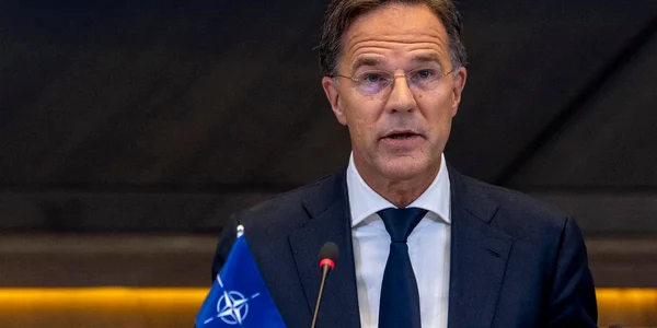 Rutte FOTO FB NATO jpg