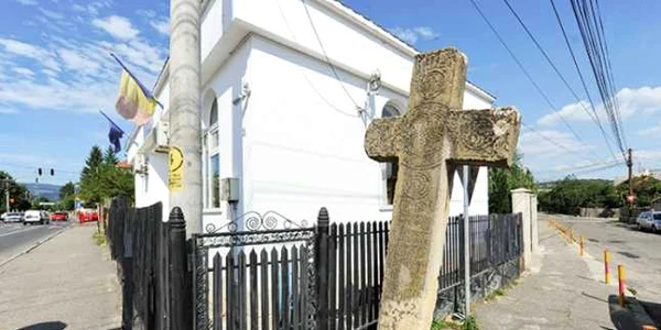 cruci votive