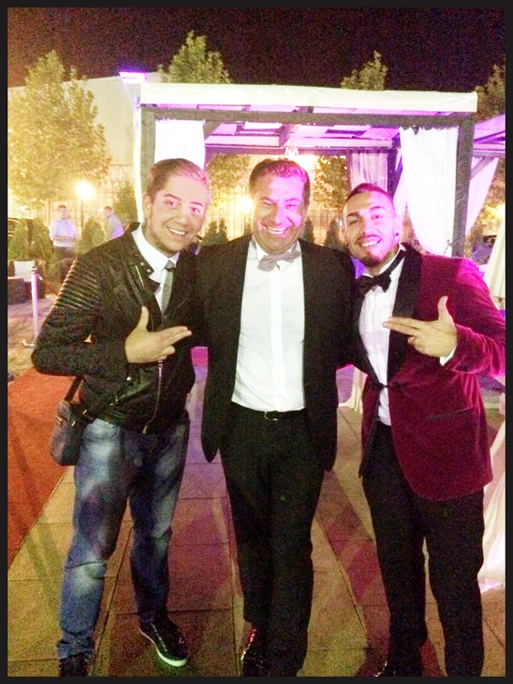 Velea s-a fotografiat alături de Ioniţă de la Clejani şi Fulgy