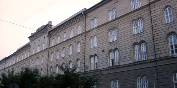 palatul dicasterial foto wikipedia