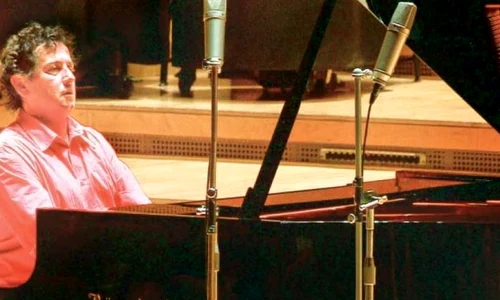 „Pianul călător“: 7 000 de km pentru 7 000 de spectatori jpeg