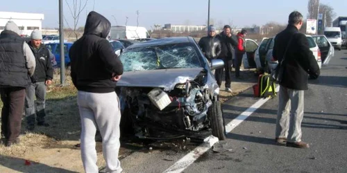 Şoferul vinovat a declarat că nu s-a asigurat, iar din această cauză a lovit autospeciala