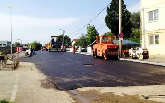 Podul a fost deschis de astăzi circulaţiei. FOTO Primăria Braşov.