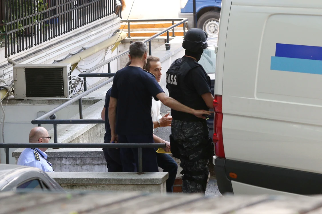 
    Radu Mazăre spune că pușcăriile românești sunt mult mai OK decât cele din MadagascarFoto: Inquam  