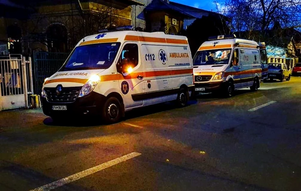 Au fost mii de solicitări duminică. FOTO arhivă Facebook Ambulanța