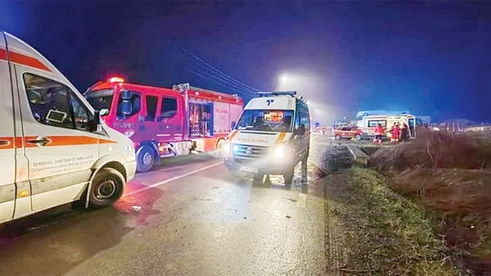 Accident grav pe DN3A FOTO Arhivă Adevărul