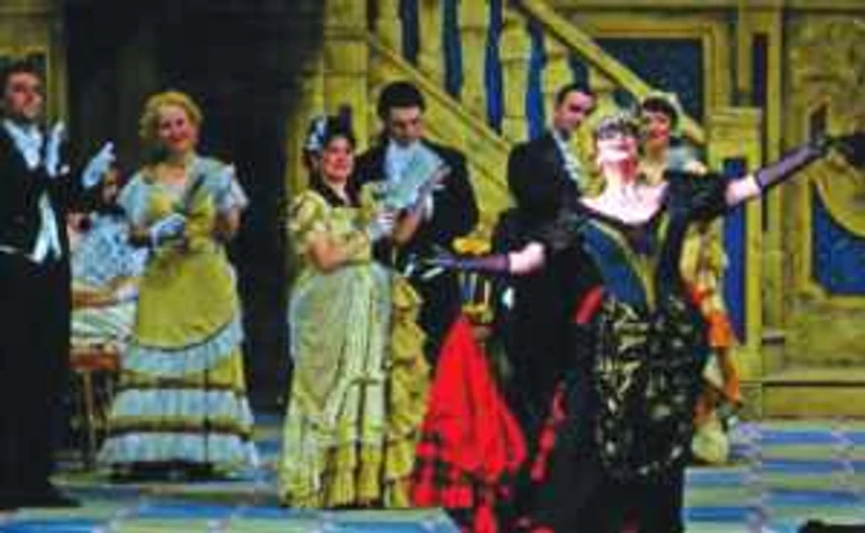 Celebra operetă „Liliacul“ 