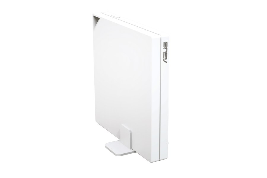 ASUS a lansat routerul de călătorie RT-AX57 Go
