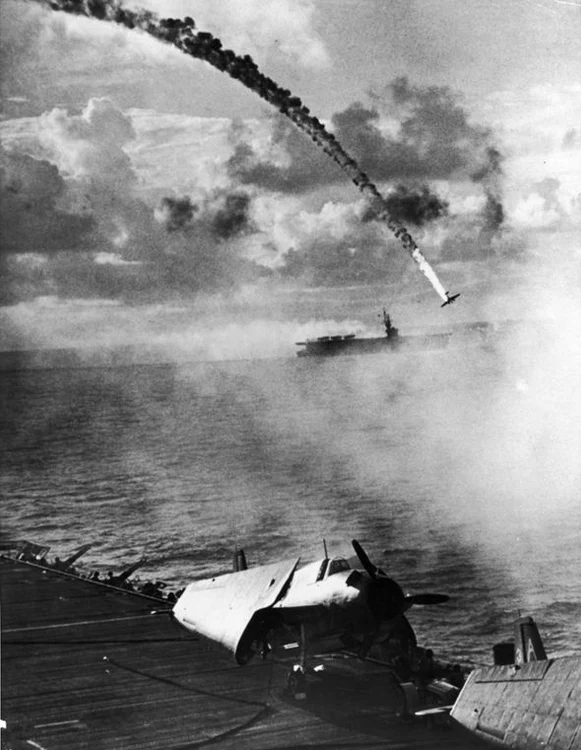 kamikaze 432834 jpg jpeg