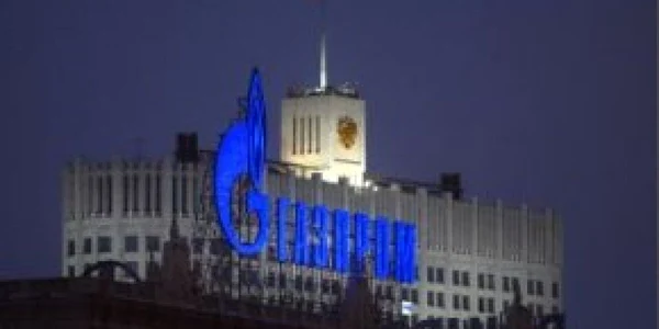 Gazprom, atinsă de criză, taie din investiţii