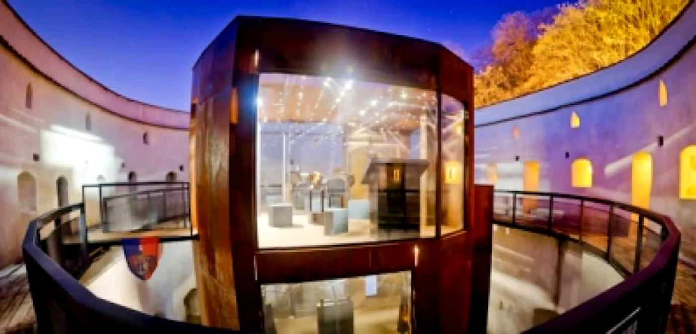 Muzeul virtual de 290.000 de euro stă cu lacătul pe uşă. FOTOArhivă.