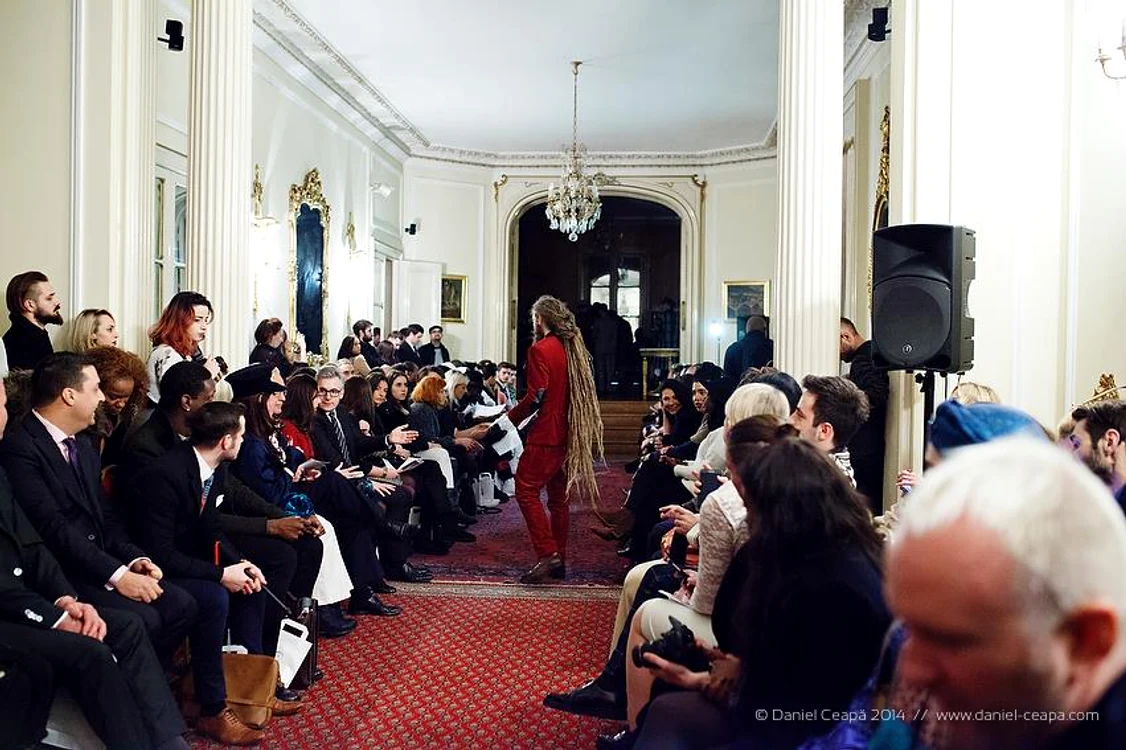 Sala Institutului Cultural Român din Londra a fost plină