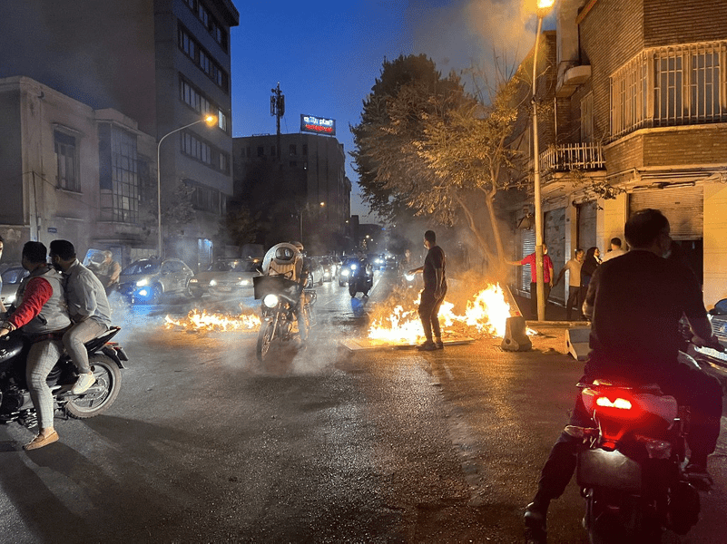 Două actrițe iraniene renumite au fost arestate pentru susținerea protestelor antiguvernamentale