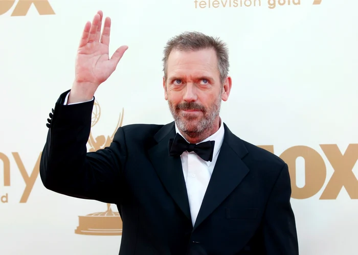 Hugh Laurie a devenit celebru pe plan mondial datorită rolului din îndrăgitul serial „Dr. House“