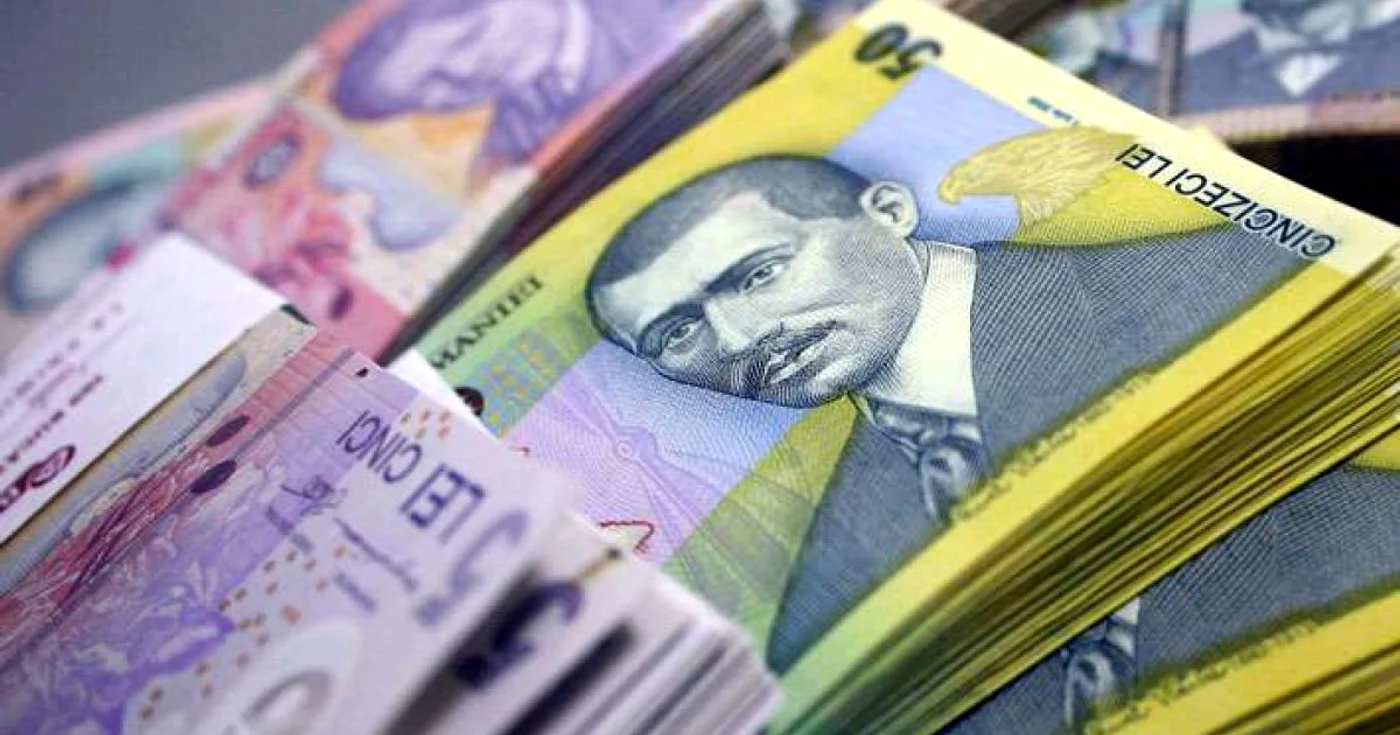 Primii 100 de salariaţi au venituri nete de peste 300.000 de lei pe an