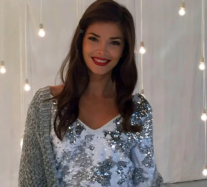 
    Alina Pușcaș a primit un inel vechi de peste 100 de anifoto: Arhiva Personală  