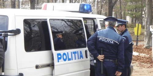 politiadeimigrari adevarul png