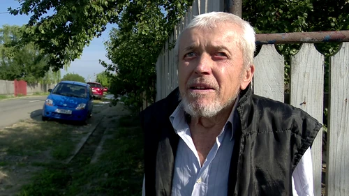 Gheorghe Ulmeanu povestește că ferma era plină de muncitori. FOTO Iulian Bunilă