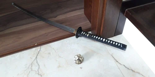 agresor politist Radauti