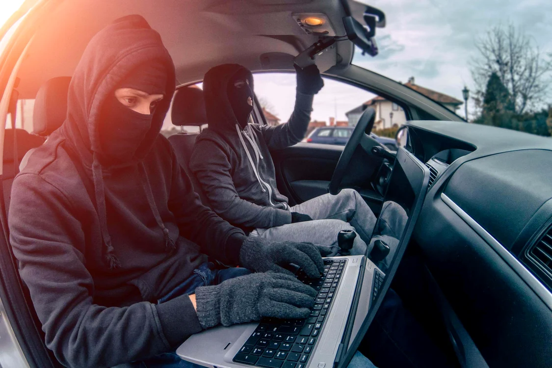 Hoții folosesc dispozitive care amplifică semnalul cheilor inteligente FOTO: Shutterstock
