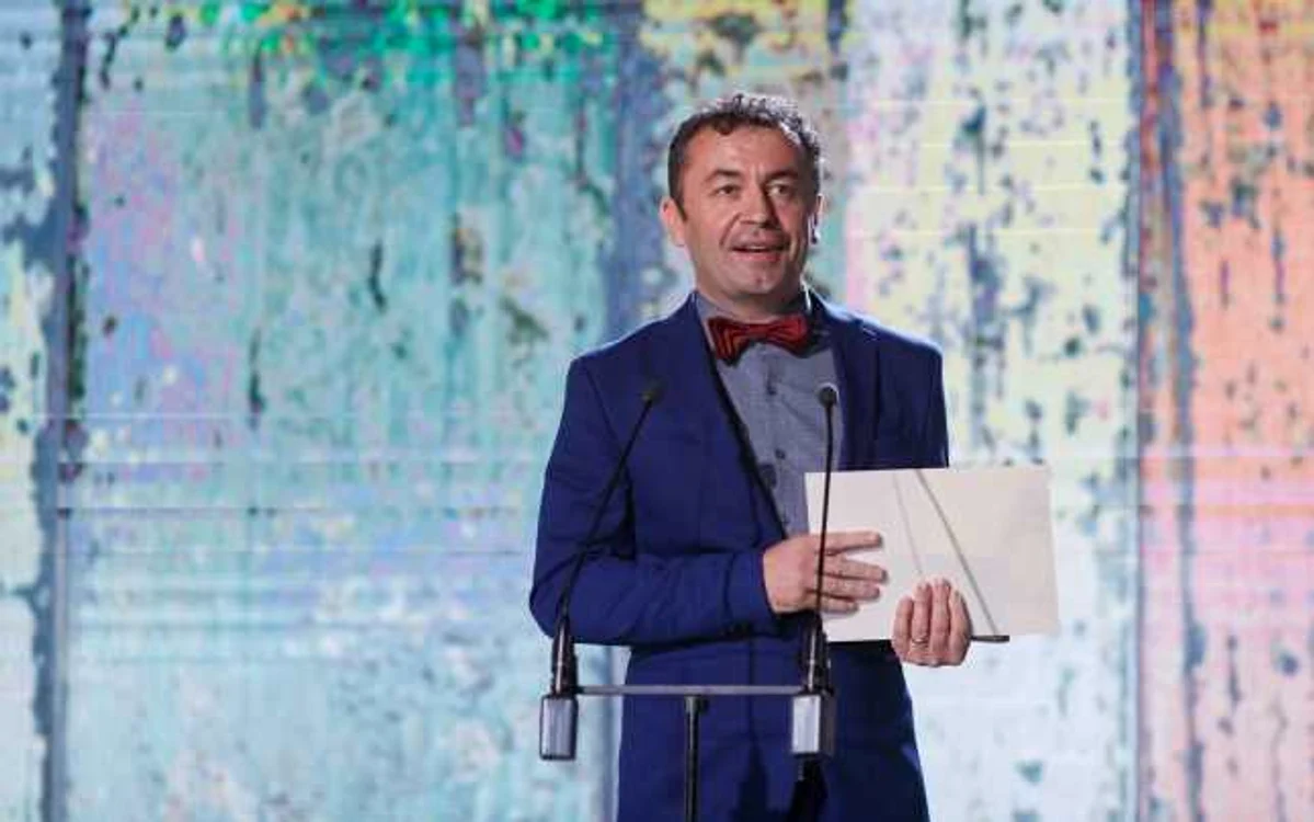 Procurorul Daniel Oltean pe scena galei de la Alba Iulia. Foto: UNITER - Adi Bulboacă