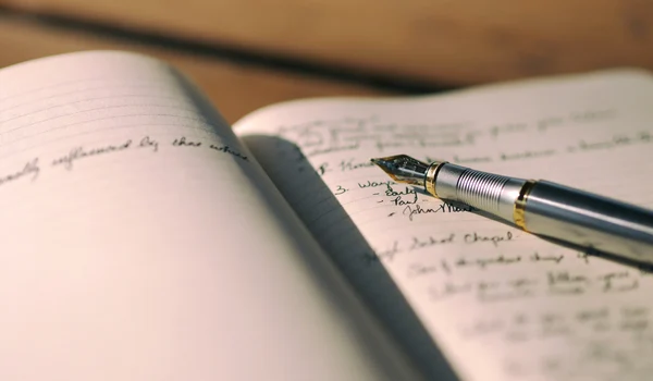 aaron burden CKlHKtCJZKk unsplash jpg