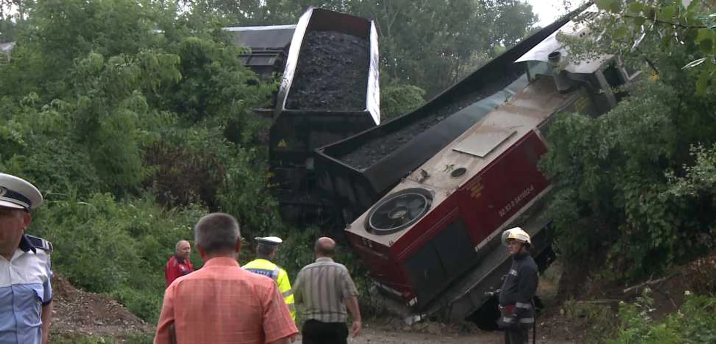  Accidentul a avut loc la trecerea de nivel de cale ferata pe DN 72