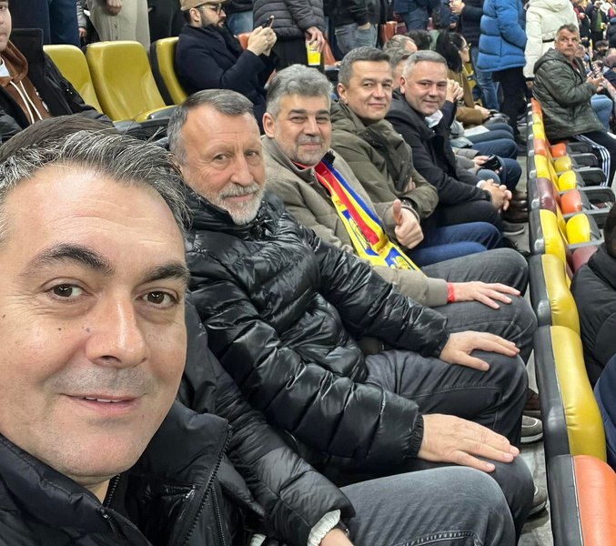 Calificarea României la EURO 2024, punctată electoral de numeroși politicieni. Cine a mers pe stadion la ultimul meci