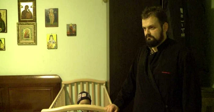 Preotul este convins că o minune i-a scăpat cu viaţă