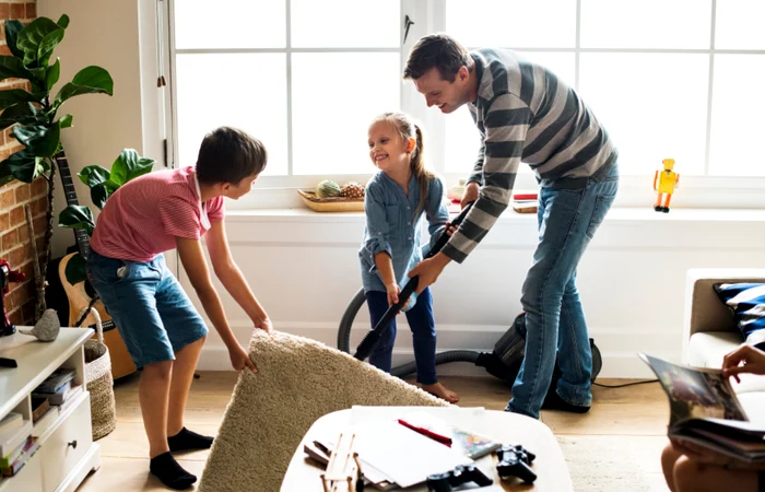 
    Horoscop 28 august 2021: Săgetătorii se ocupă de treburile casniceFoto: Shutterstock  