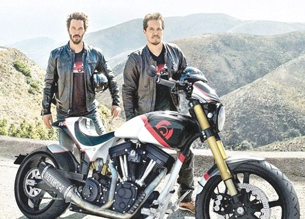 Keanu Reeves a conceput designul motocicletei care este unică în lumeFoto Arhivă Personală