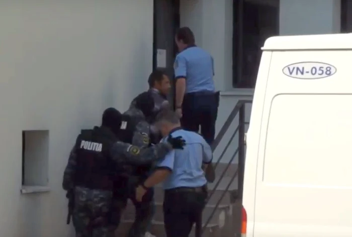 Pedofilul este cercetat sub control judiciar pentru că partida de sex a fost acceptată de copila de 11 ani Foto: ziarulargeșul.ro